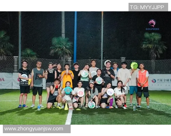 重庆飞盘队个人能力引发热议球员表现成焦点争论的关键因素 重庆飞盘队个人能力引发热议球员表现成焦点争论的关键因素